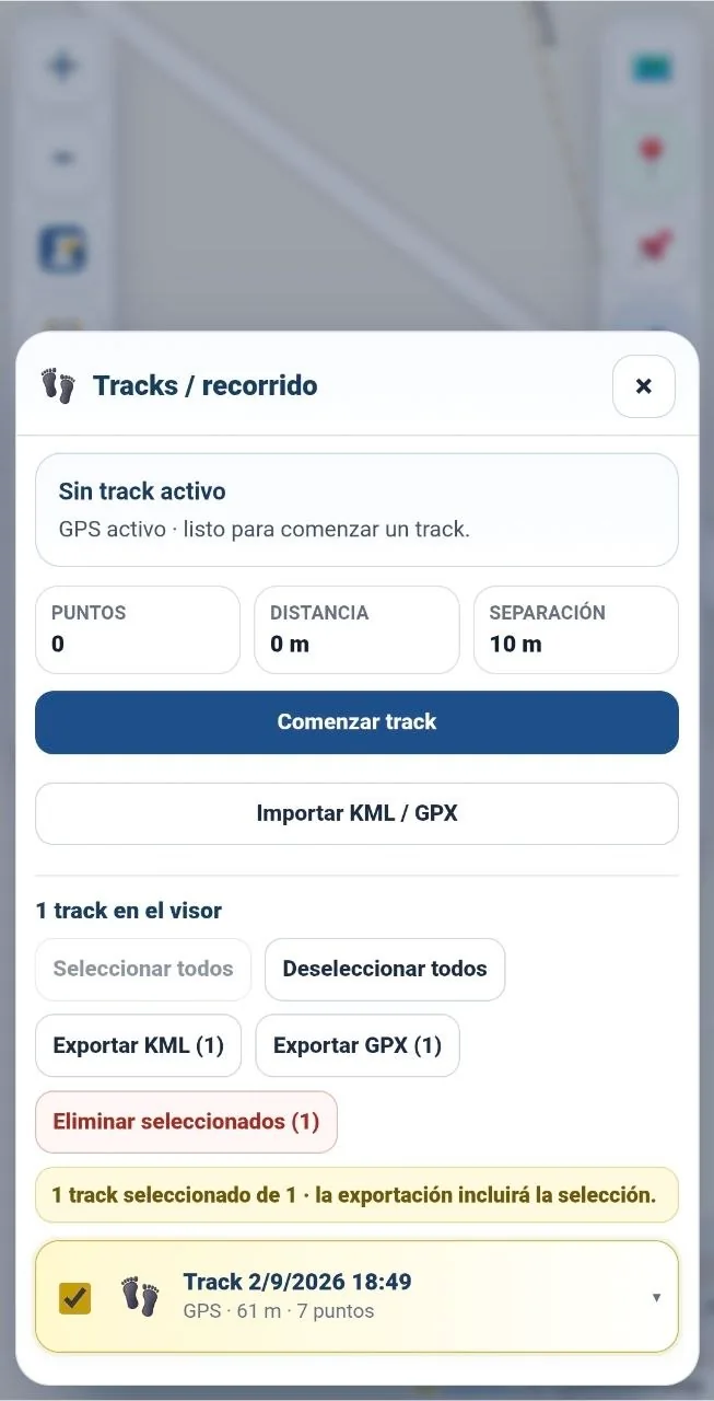 Listado de tracks con selección múltiple y botones de exportación KML y GPX